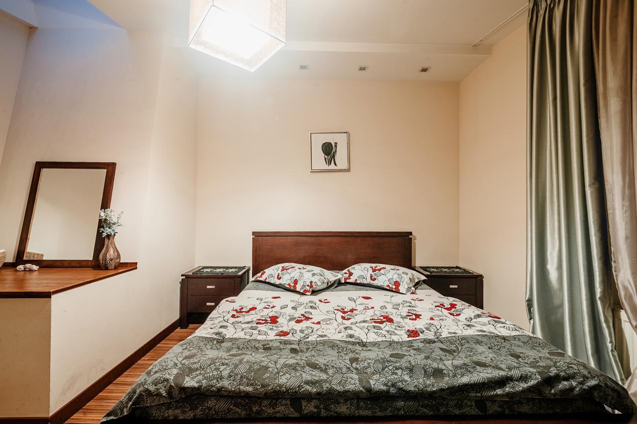 Deribasovskaya Tsentr Apartment Odesa Exterior photo